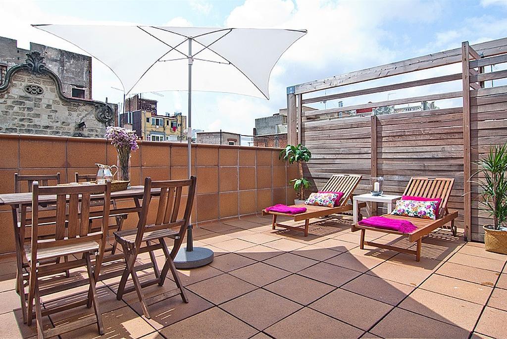 My Space Barcelona Gracia Pool Terrace Exterior photo