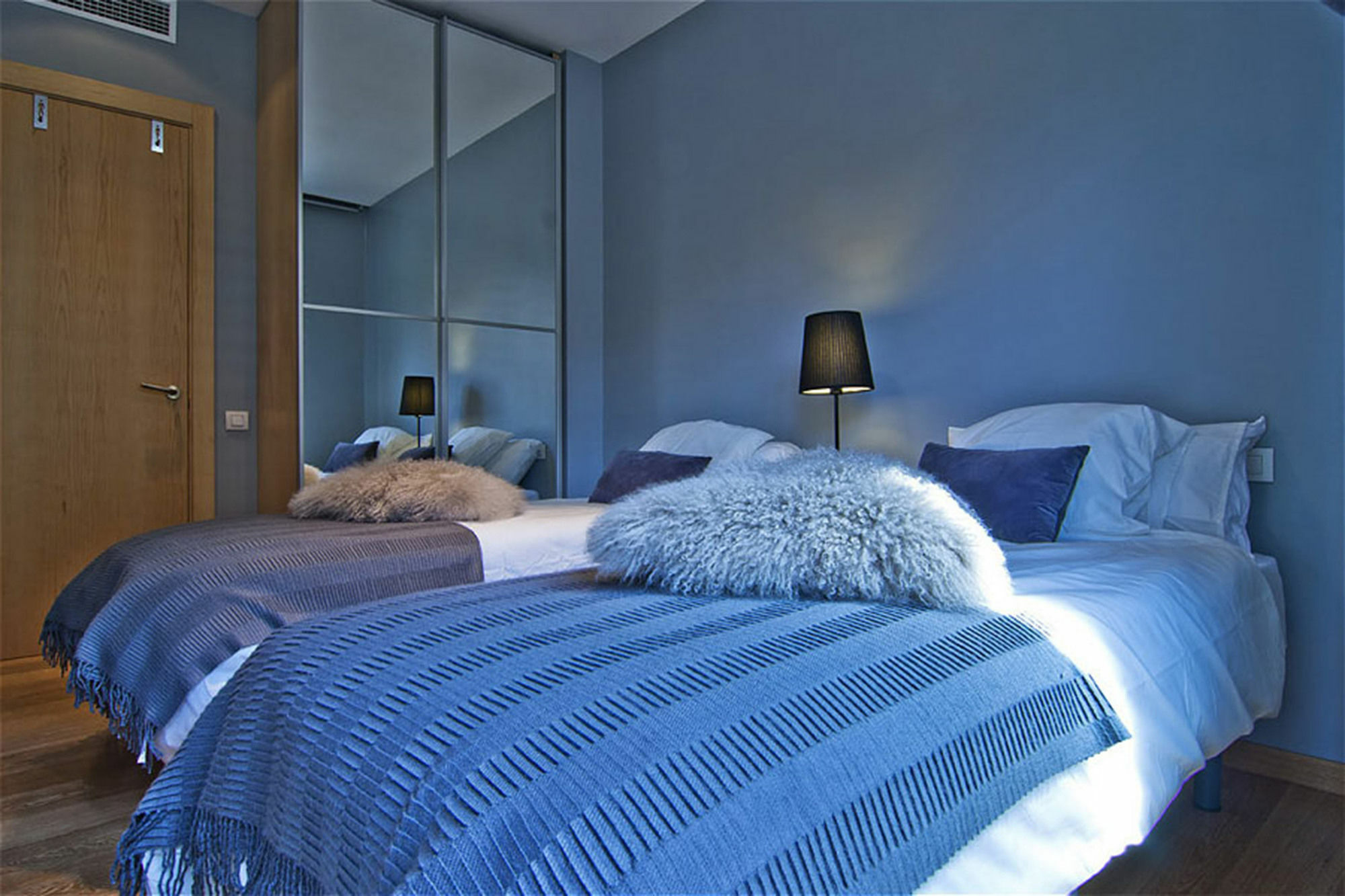 My Space Barcelona Gracia Pool Terrace Exterior photo